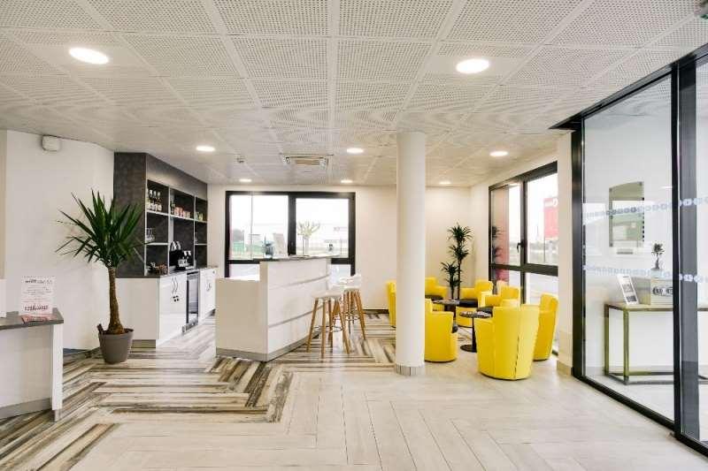 Brit Hotel Confort لوش المظهر الداخلي الصورة