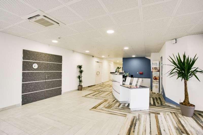 Brit Hotel Confort لوش المظهر الداخلي الصورة